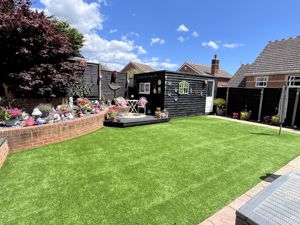 Garden - click for photo gallery